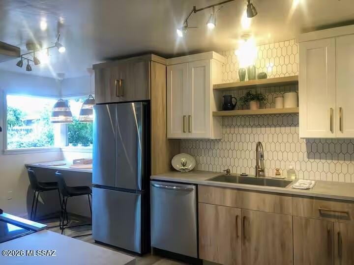 2117 E Silver St - Photo 7 of 18