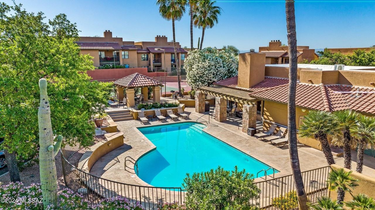 6651 N Campbell Ave #141 - Photo 3 of 34