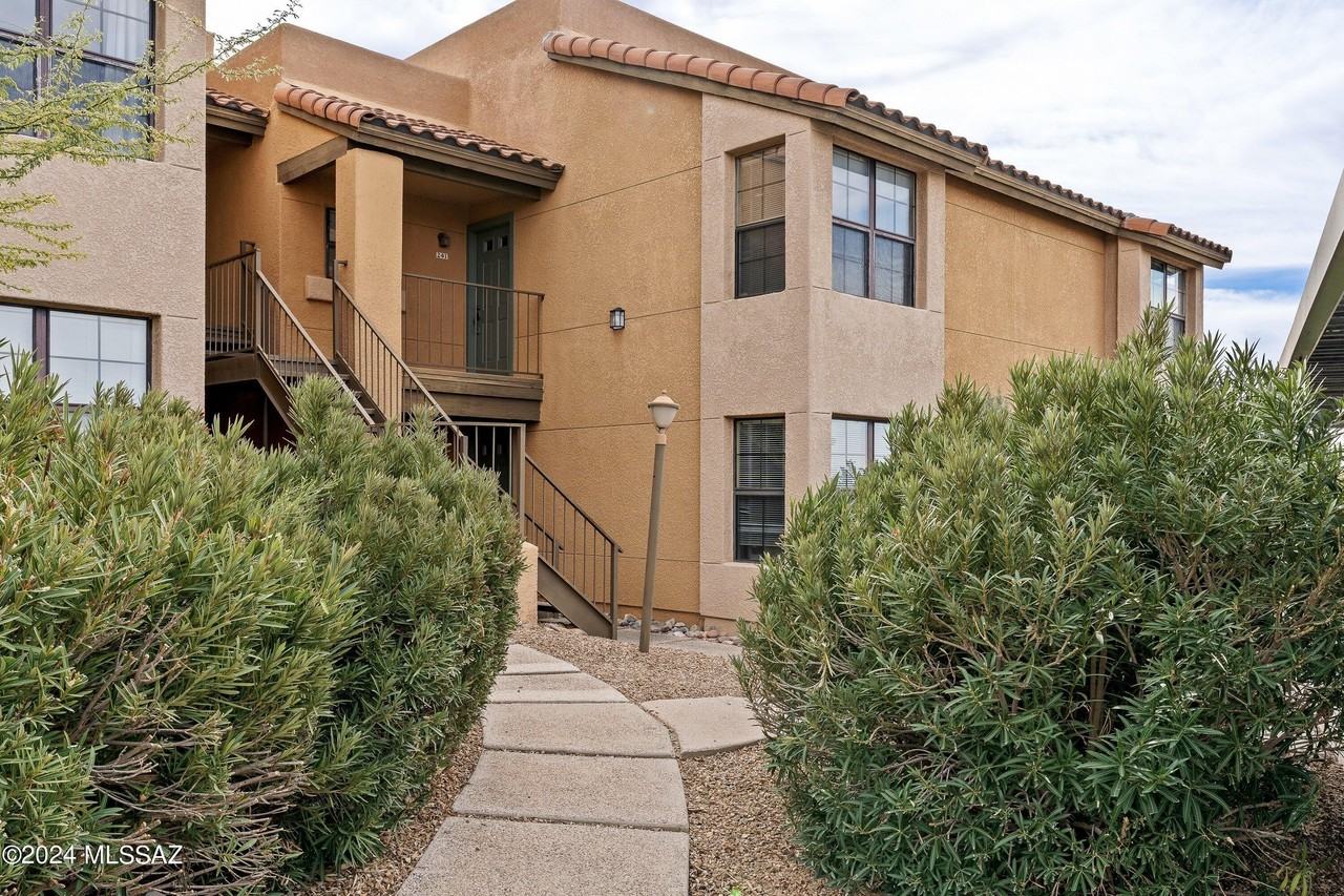 6651 N Campbell Ave #141 - Photo 4 of 34