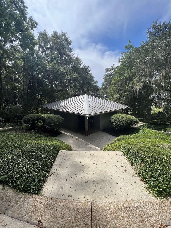 1901 Miller Landing Rd - Photo 2 of 42