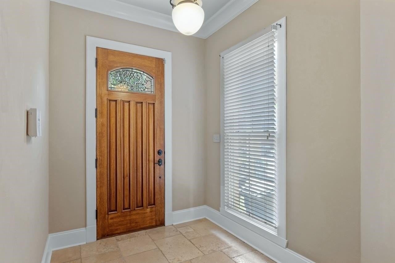 1842 Ashley Hall Way - Photo 4 of 36