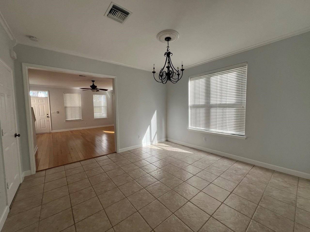 3676 Biltmore Ave - Photo 7 of 19
