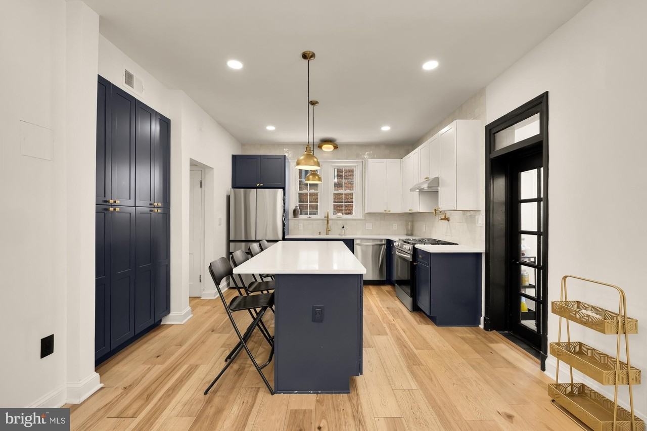 3422 Pennsylvania Ave Se - Photo 4 of 50