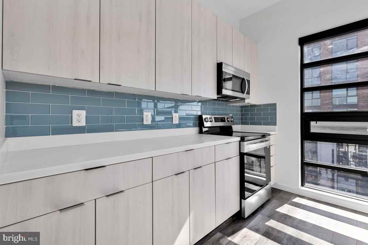 506 H St Ne #401 - Photo 6 of 19