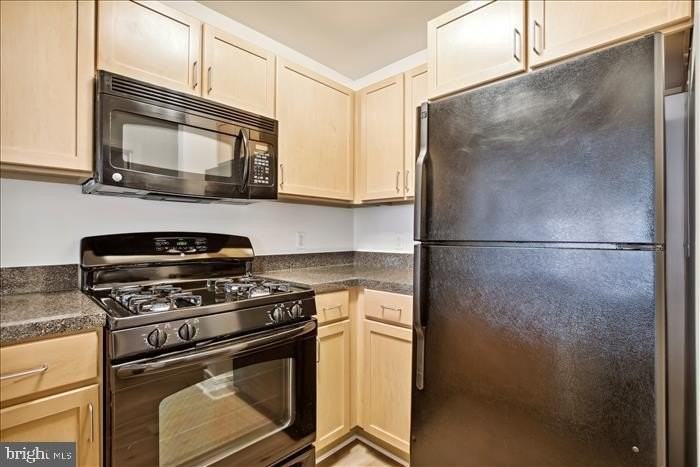 800 4th St Sw #S113 - Photo 6 of 26