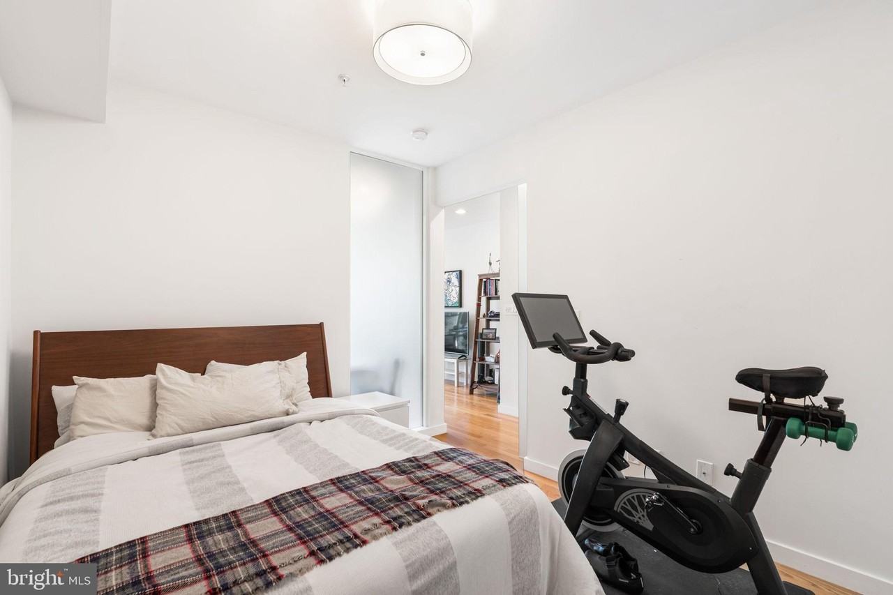 435 R St Nw #205 - Photo 7 of 17