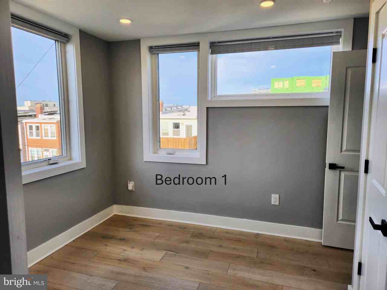 1915 H St Ne - Photo 5 of 14