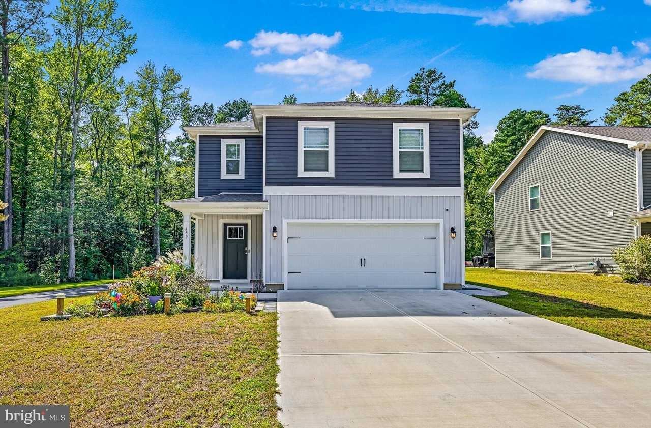 459 Currant Cir - Photo 2 of 39