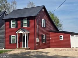 featured image of 34 S Main St