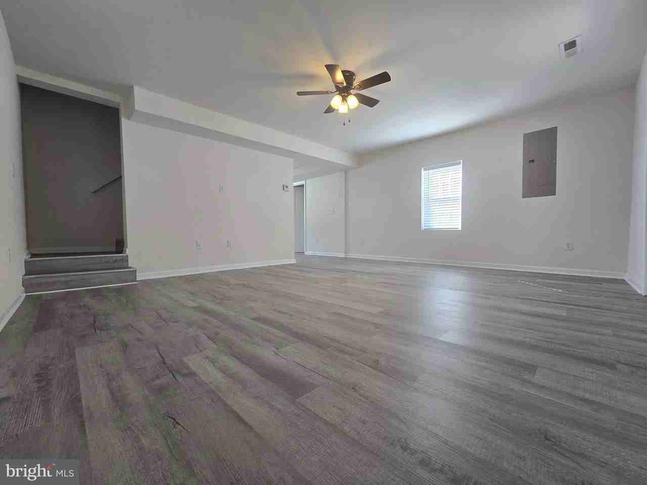 34 S Main St - Photo 5 of 41