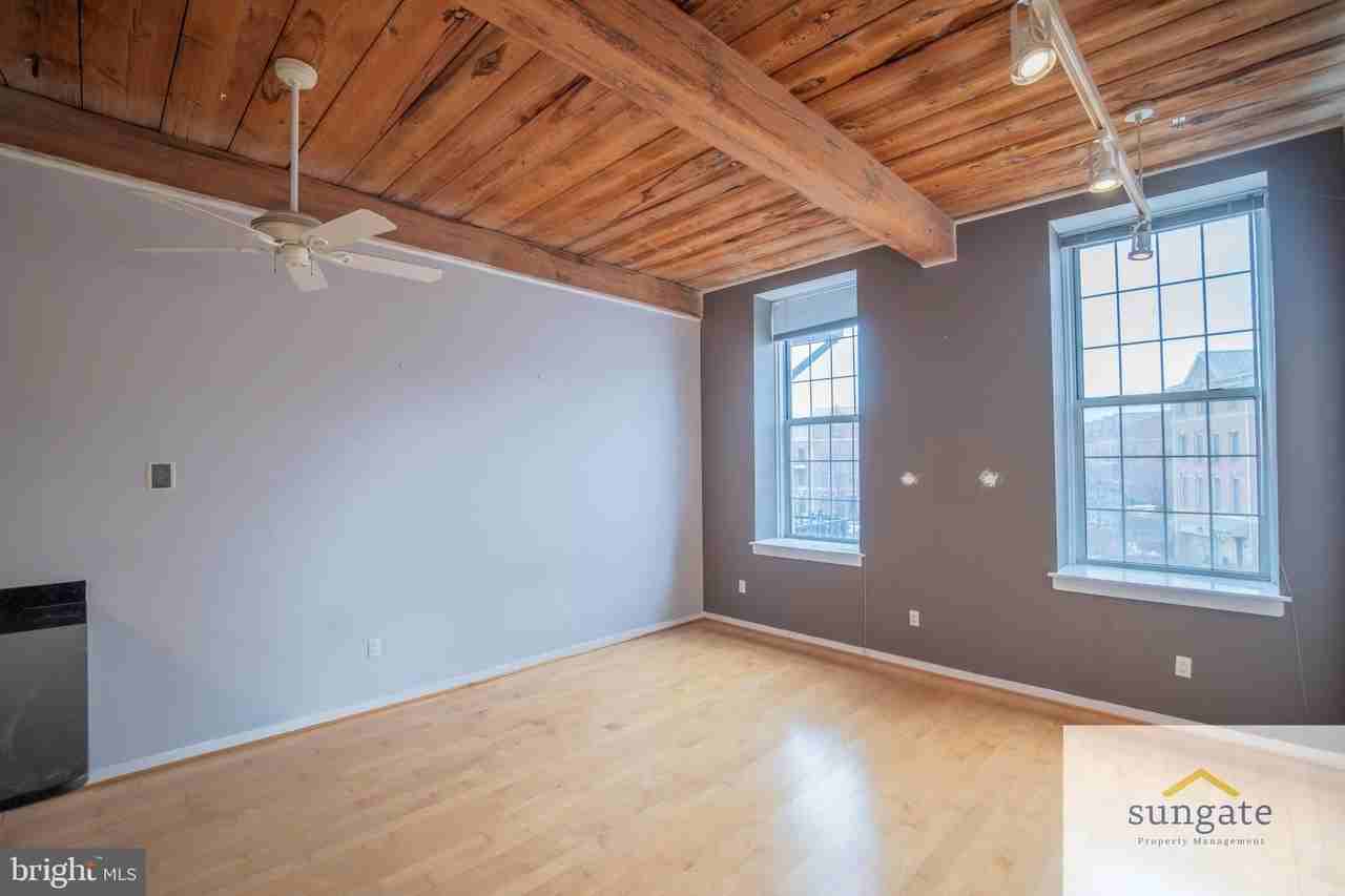 2639 Boston St #210 - Photo 5 of 26