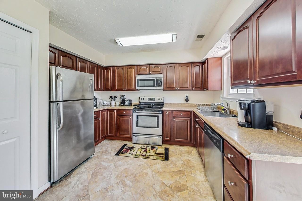 6063 Sirenia Pl - Photo 7 of 18