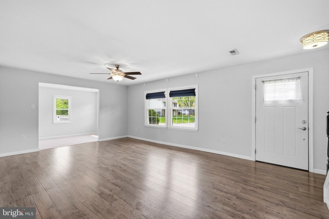 6 Greystone Cir - Photo 7 of 42