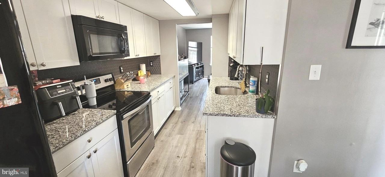 6266 Ducketts Ln #20-4 - Photo 3 of 14