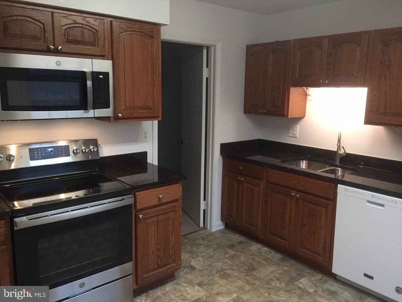 14827 Belle Ami Dr - Photo 2 of 22