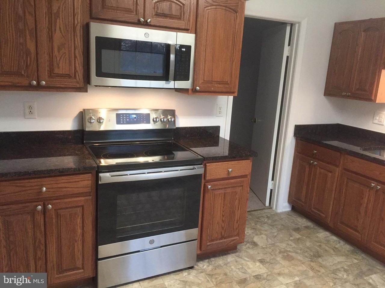 14827 Belle Ami Dr - Photo 4 of 22