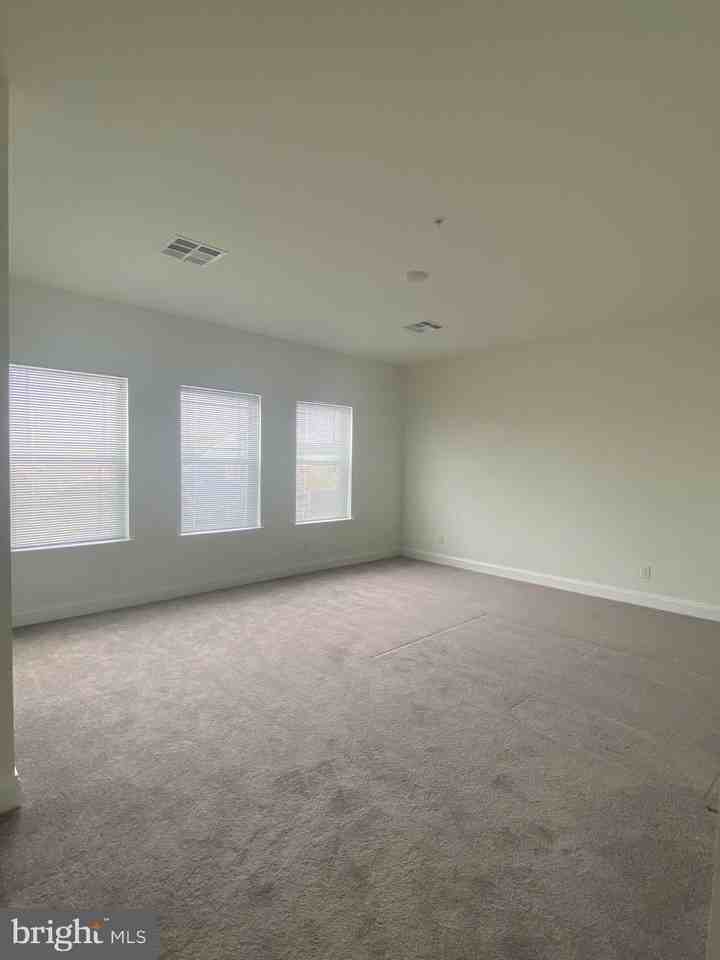 1812 Main St #202 - Photo 7 of 26