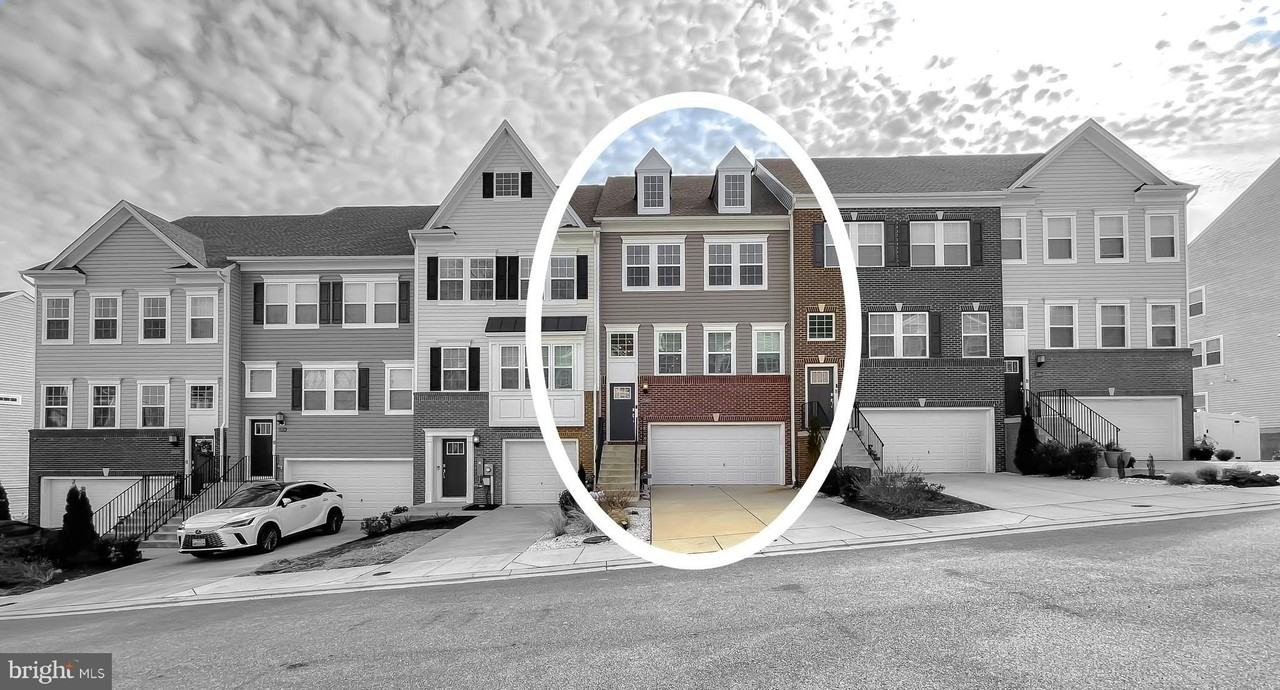 23810 Myrtle Glen Way - Photo 2 of 50