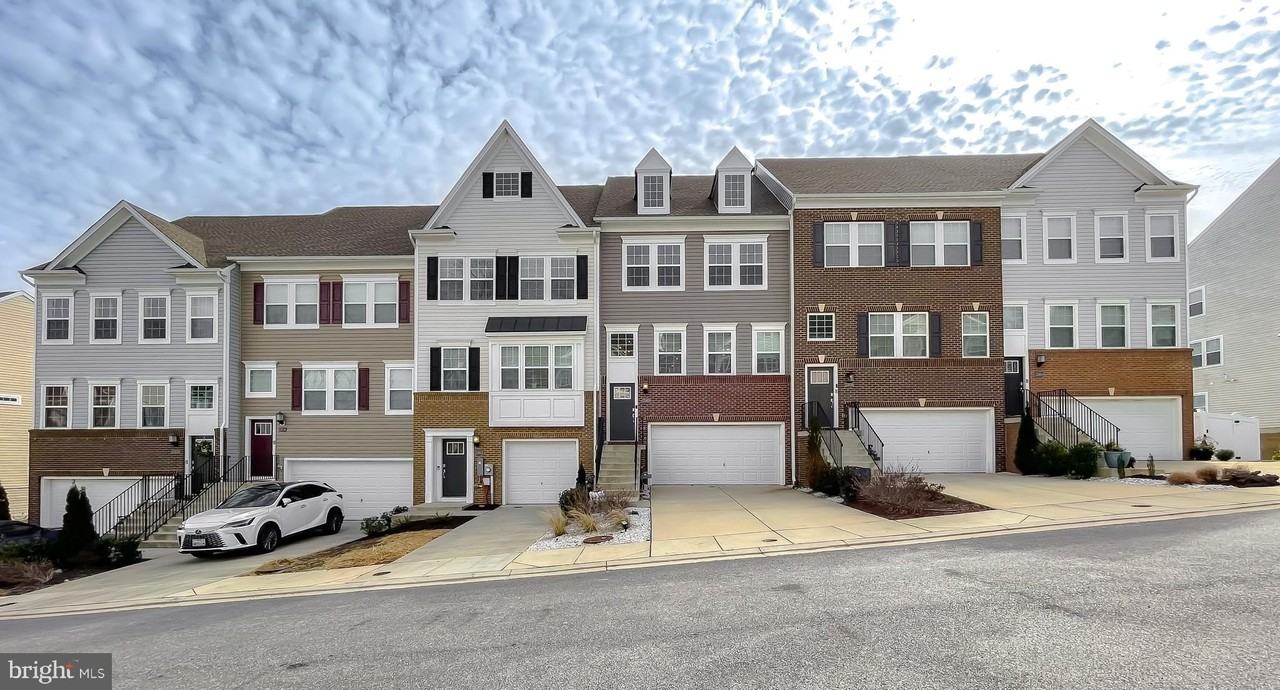 23810 Myrtle Glen Way - Photo 3 of 50