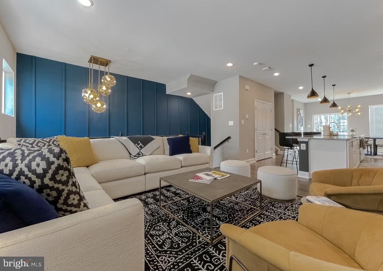 23810 Myrtle Glen Way - Photo 4 of 50