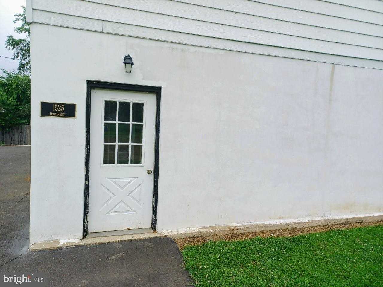 1525 Yardley Newtown Rd #1REAR