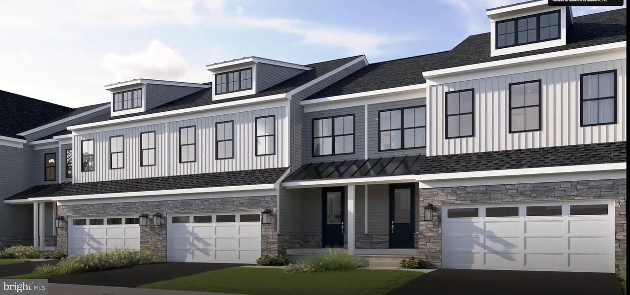 406 Hartnup St - Photo 3 of 19