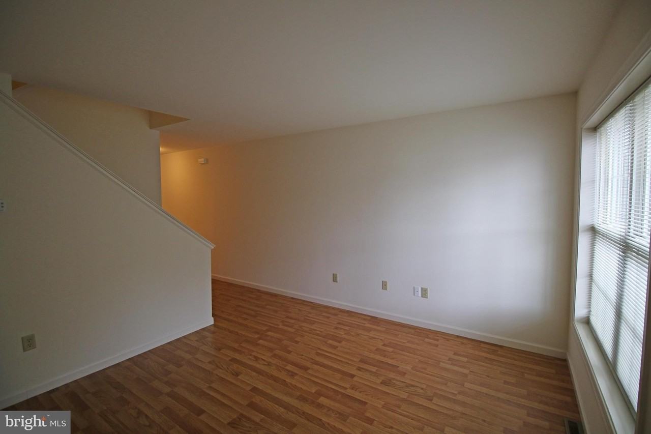 63 N Cherry St - Photo 2 of 19