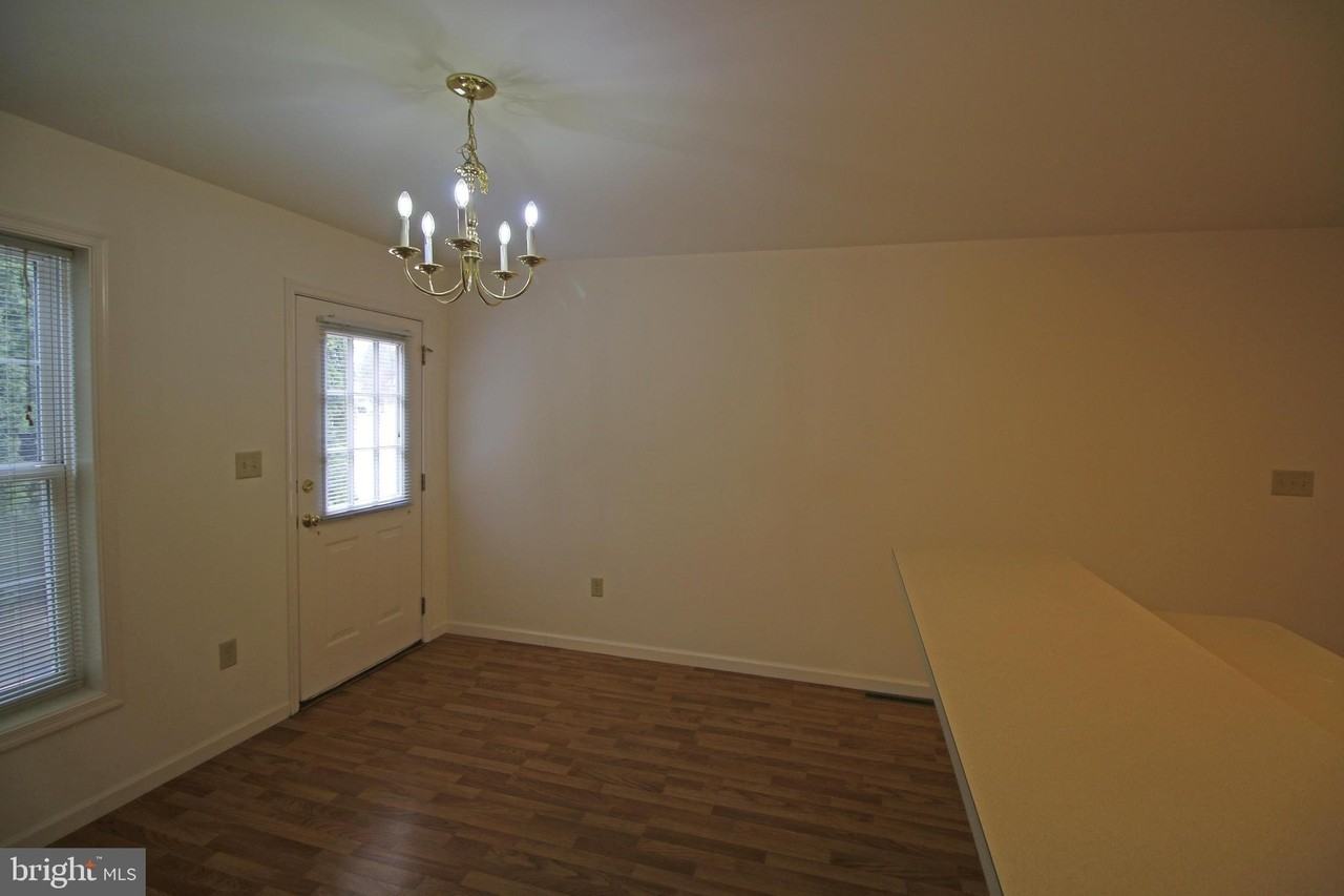 63 N Cherry St - Photo 7 of 19