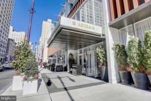 featured image of 301 S Broad St #1201