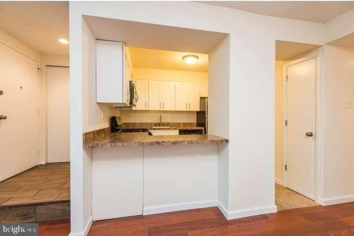 326 Hermit St - Photo 3 of 12