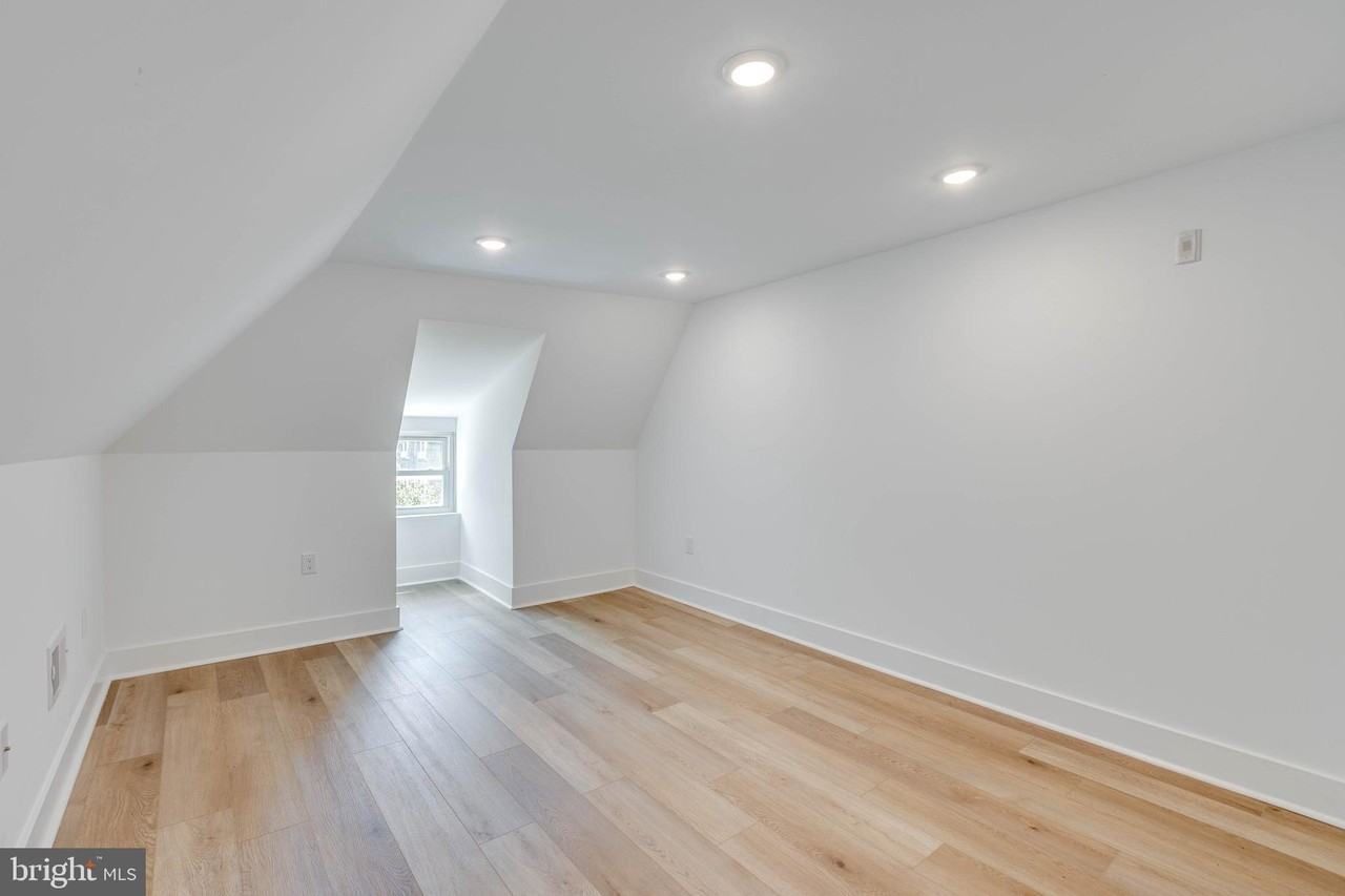 4220 Baltimore Ave #4 - Photo 4 of 22
