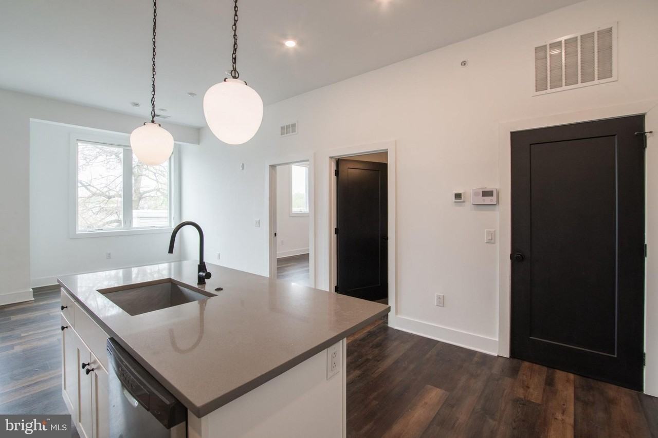 2940 W Thompson St #203 - Photo 2 of 26