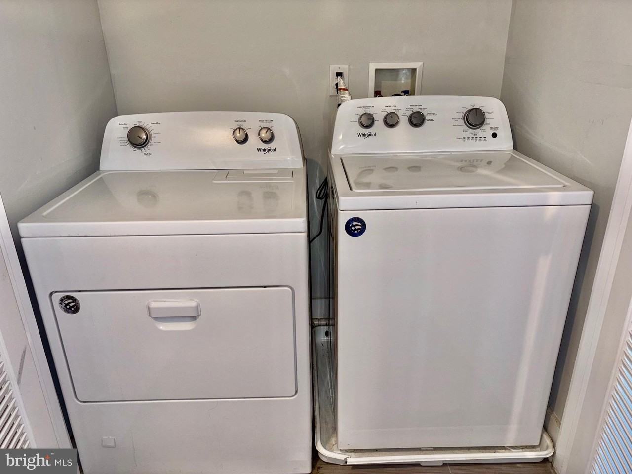 5334 Cedar Ave #8 - Photo 5 of 12