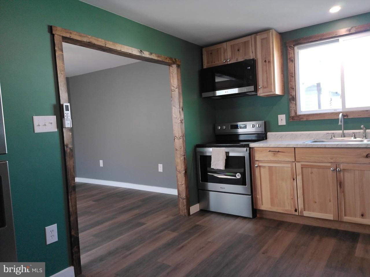 619 E Grand Ave - Photo 7 of 23