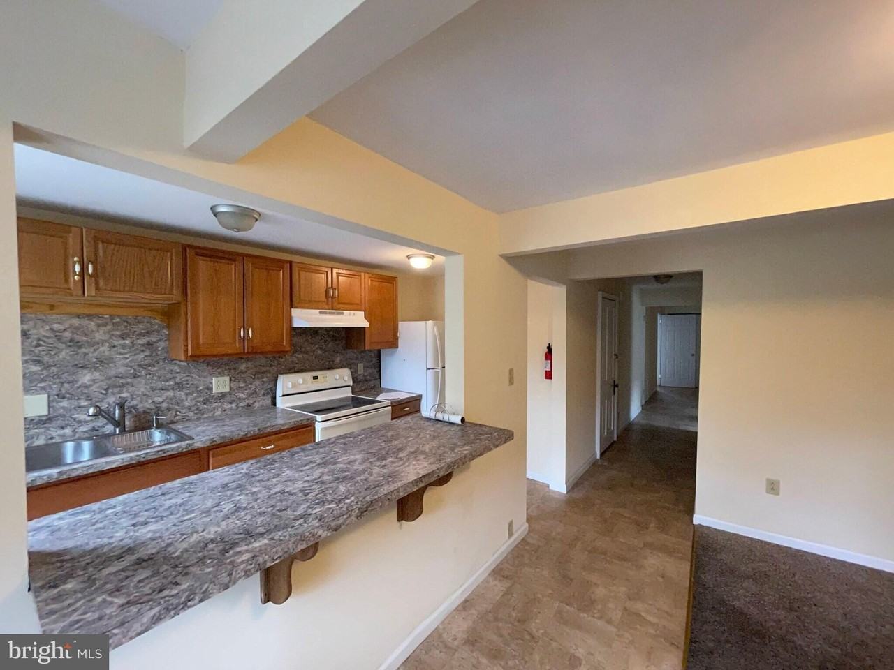 315 W Laurel Blvd #2ndFL - Photo 4 of 9