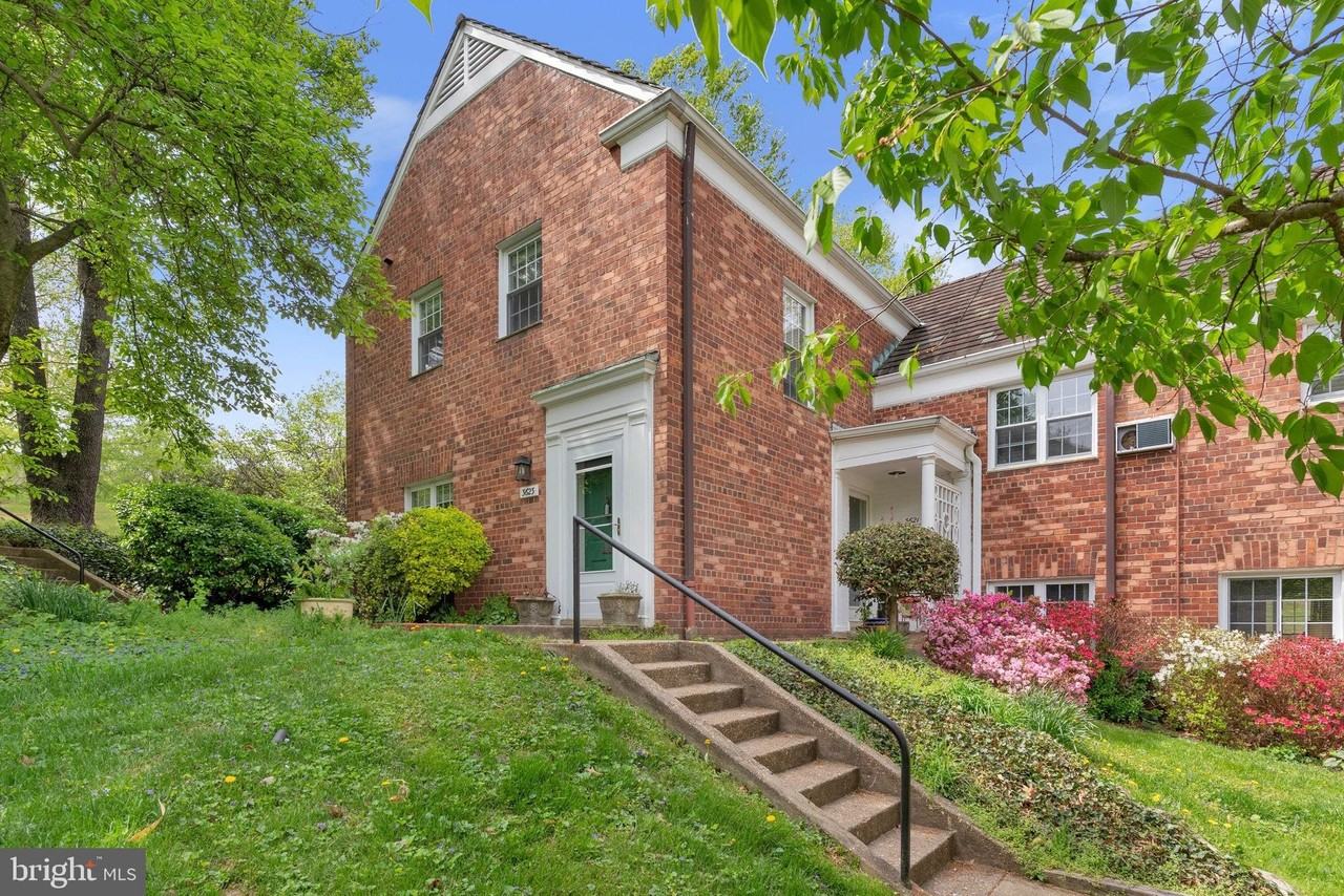 3623 Gunston Rd - Photo 2 of 20