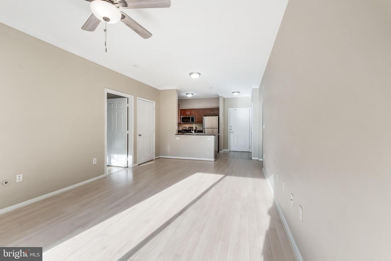 12954 Centre Park Cir #205 - Photo 3 of 39