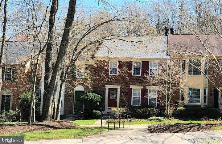 8931 Park Forest Dr - Photo 2 of 47