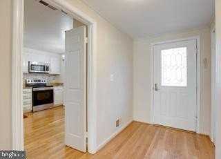 8931 Park Forest Dr - Photo 4 of 47