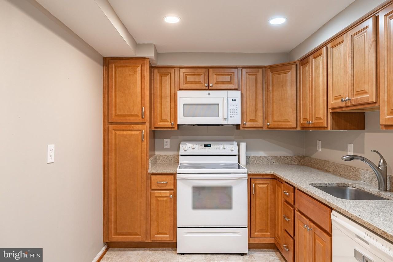 7651 Tremayne Pl #303 - Photo 2 of 50