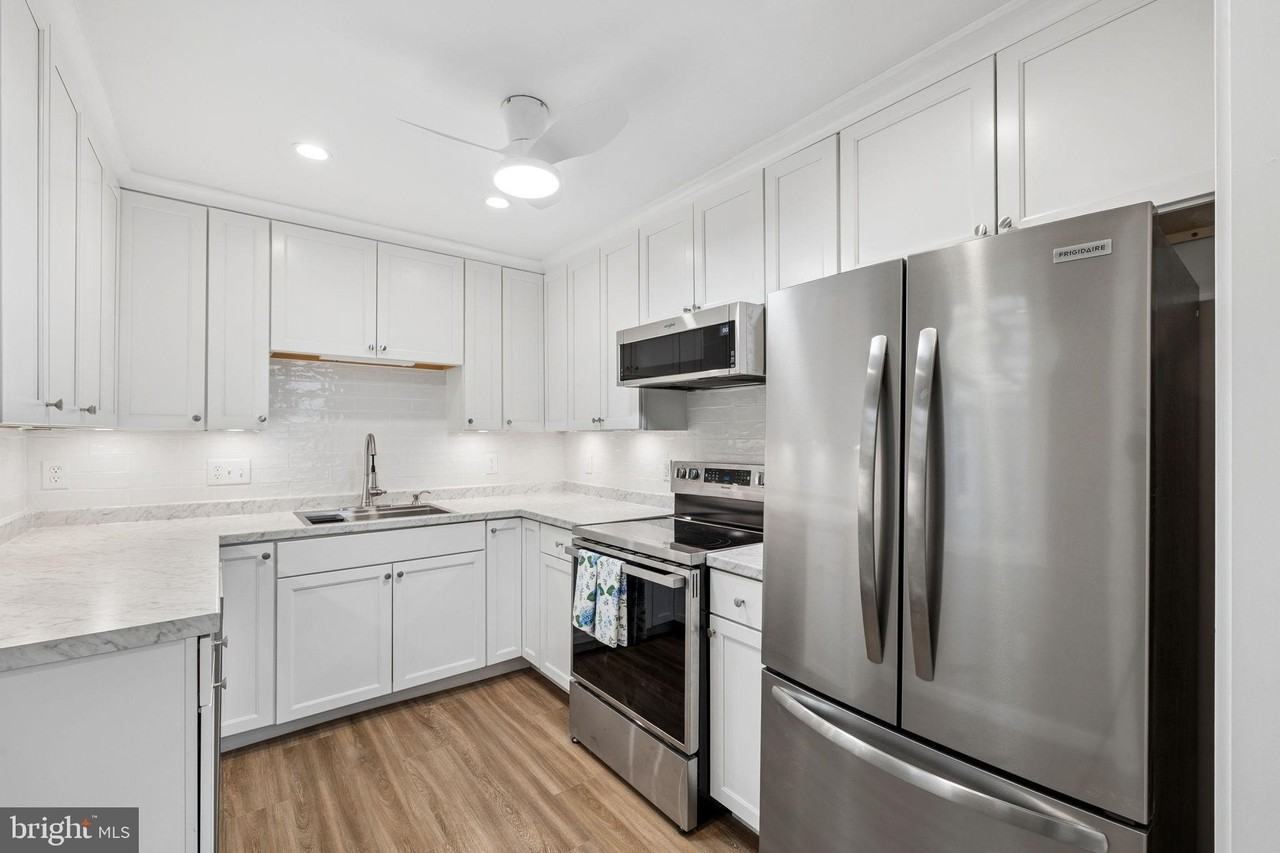 17360 Tripoli Blvd - Photo 5 of 34