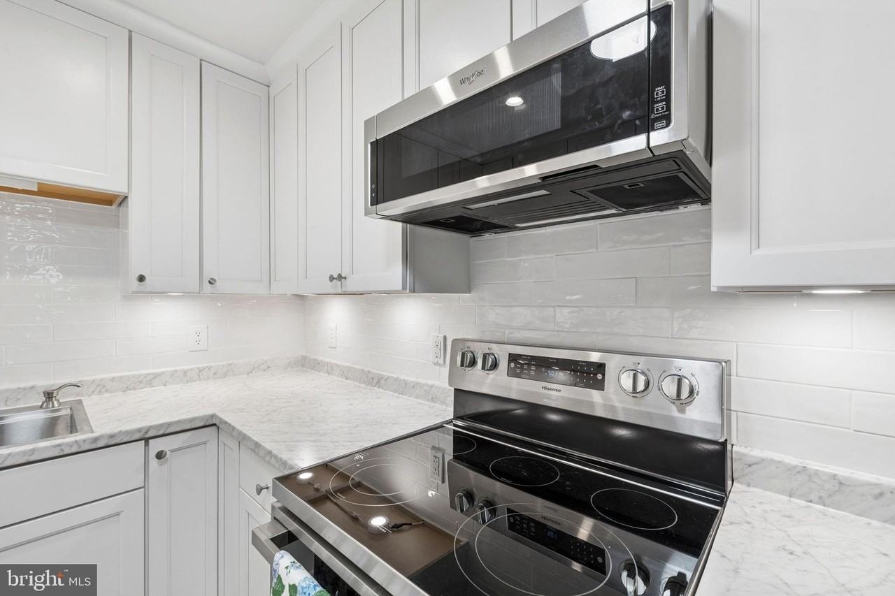 17360 Tripoli Blvd - Photo 7 of 34