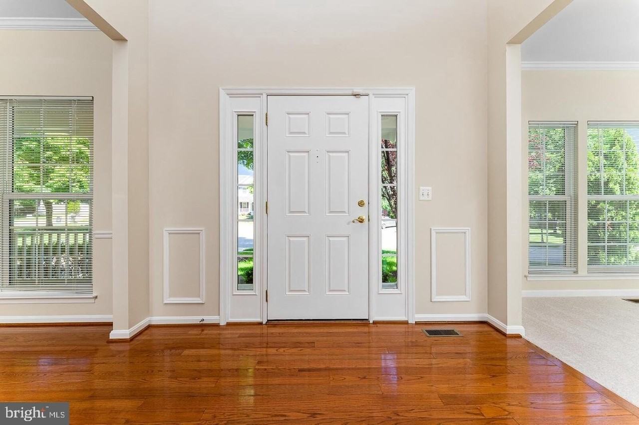 3088 Vidalia Ct - Photo 6 of 37