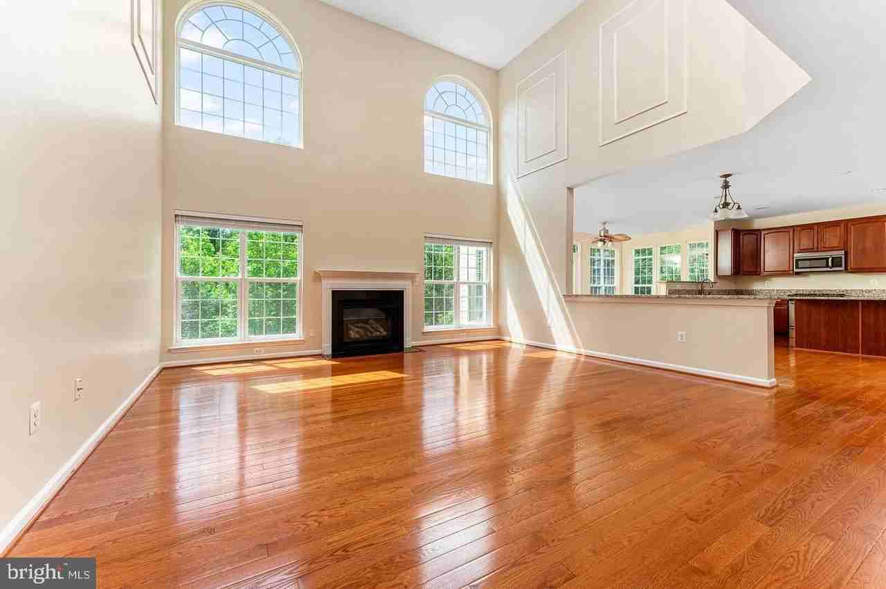 3088 Vidalia Ct - Photo 7 of 37