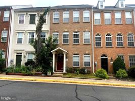 featured image of 7039 Little Thames Dr