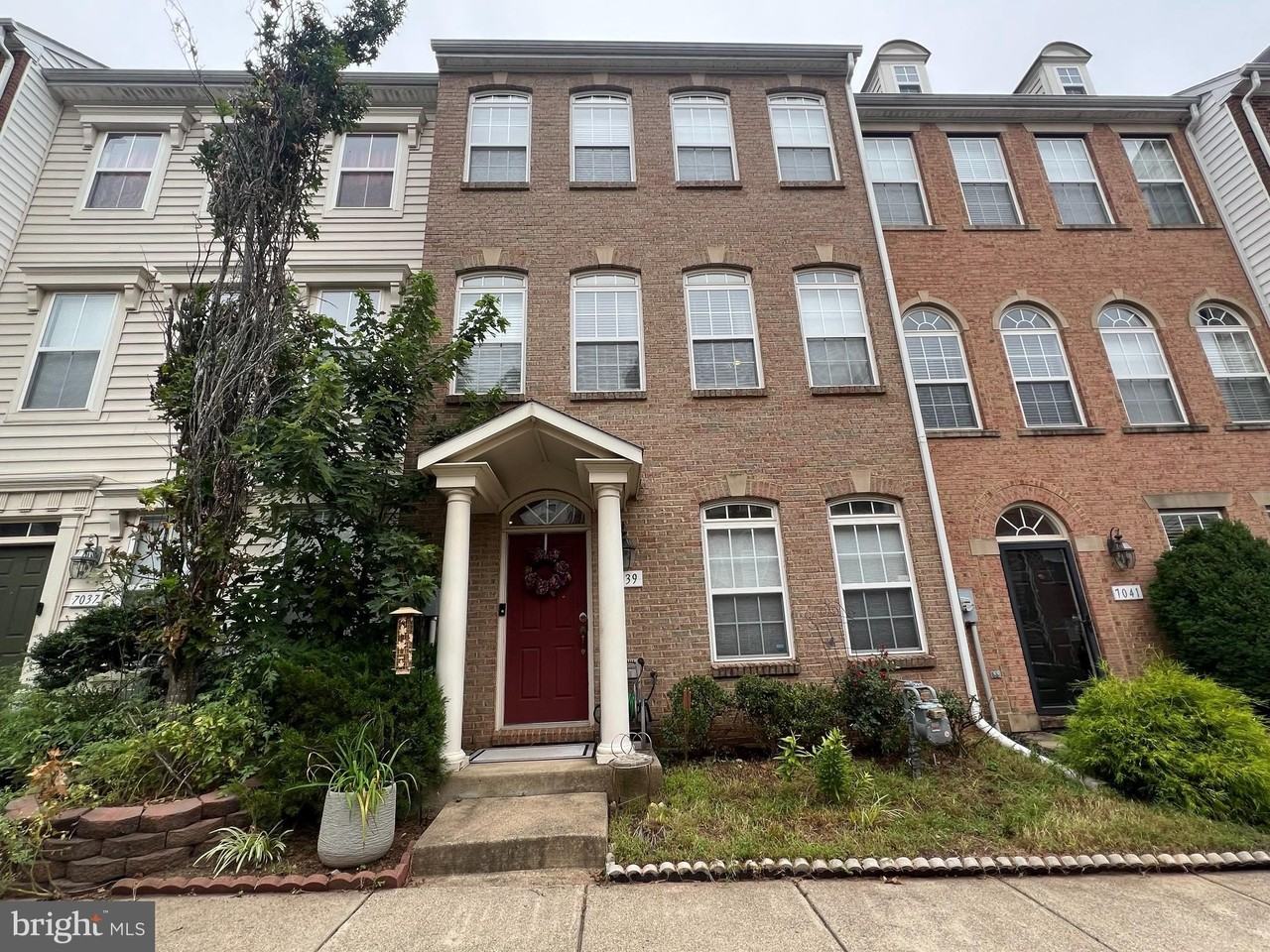 7039 Little Thames Dr - Photo 2 of 19