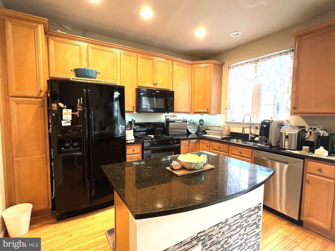 7039 Little Thames Dr - Photo 6 of 19