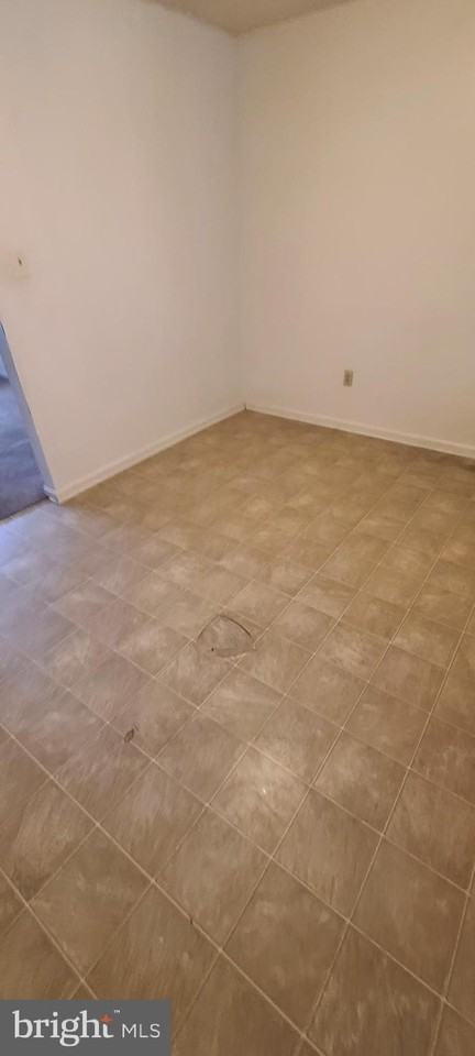 319 Pendleton Dr #D - Photo 6 of 30