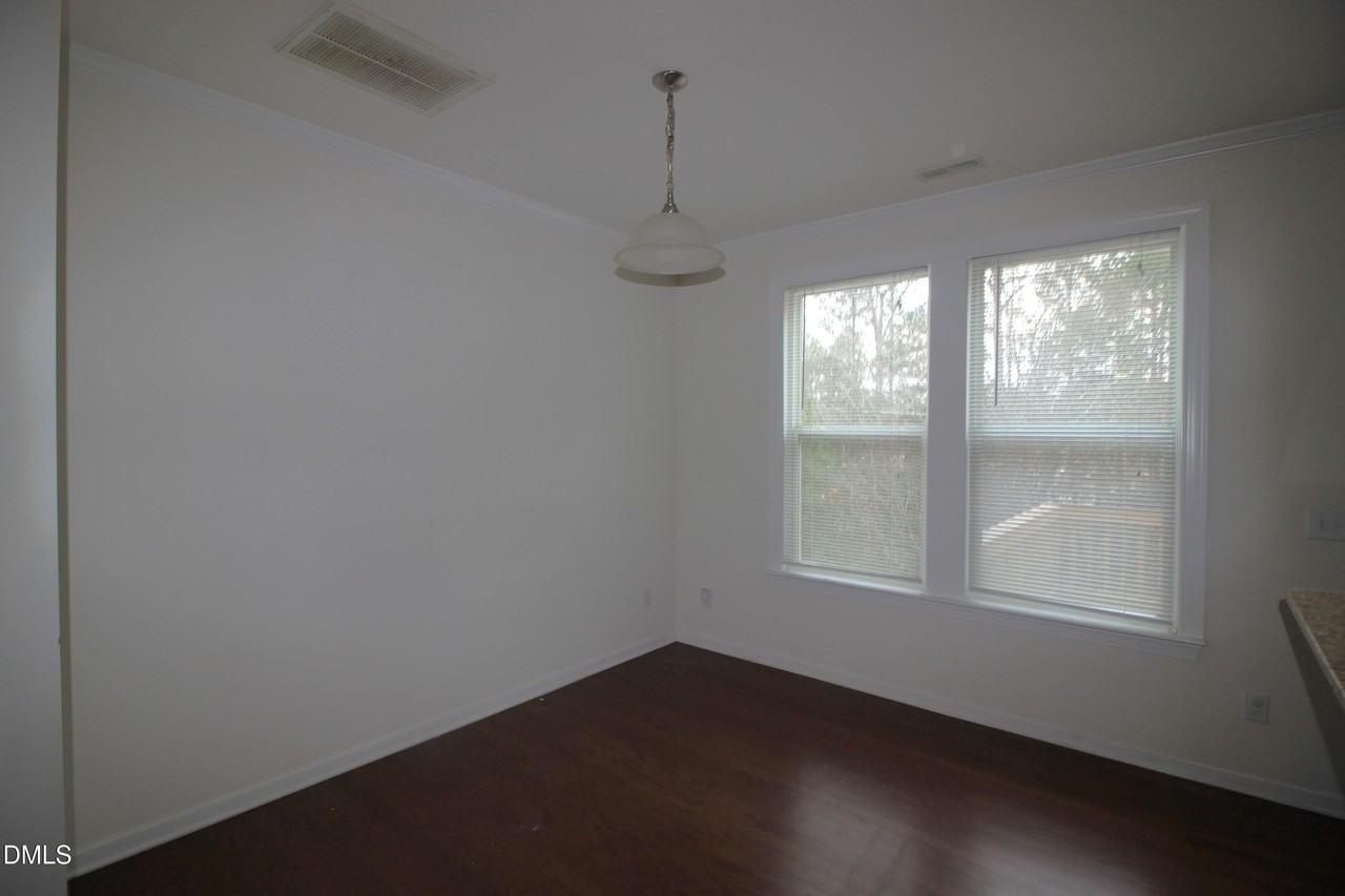 1025 Havenbrook Dr - Photo 5 of 21