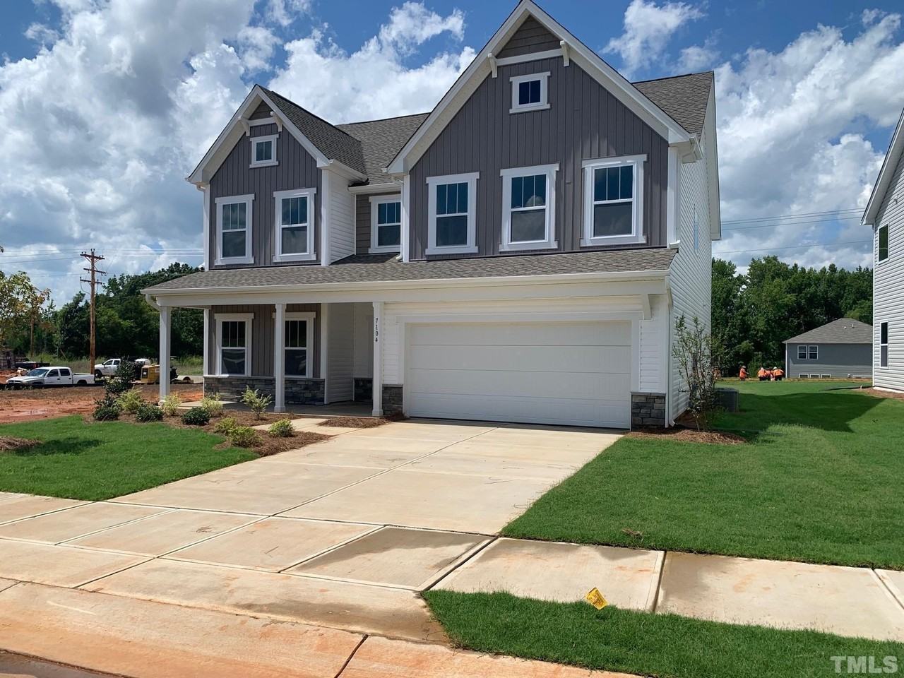 7104 Commodity Ct - Photo 2 of 32